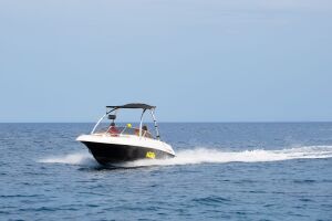 Rent a speed boat 150HP