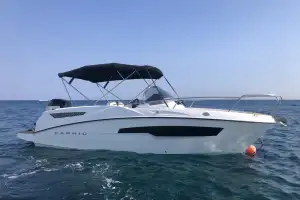 Rent a speed boat (Karnic SL651 225HP License needed)