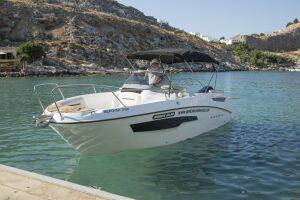 Karnic SL651 (225HP Boat License Needed)